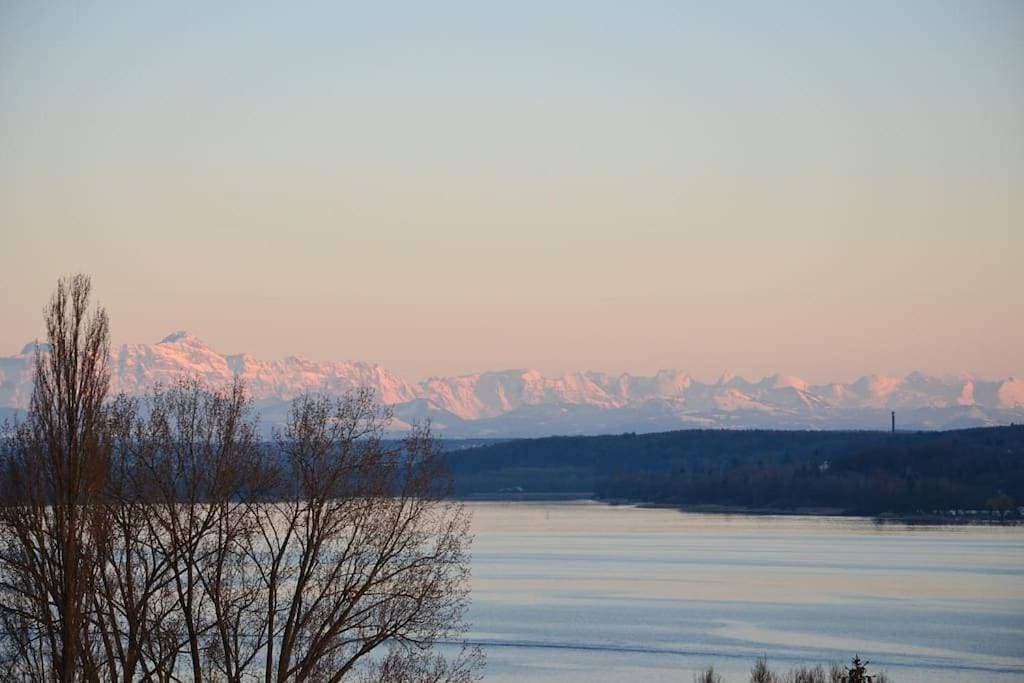 Foto 9 von 17: Apartment with Lake View