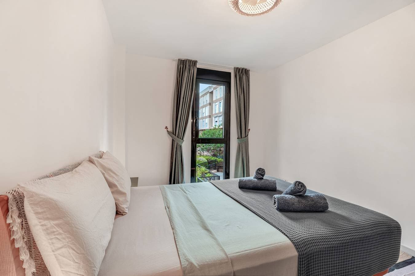 Foto 11 von 32: Ferienhaus 'Casa Papaya' mit Gemeinschaftspool, privater Terrasse und WLAN