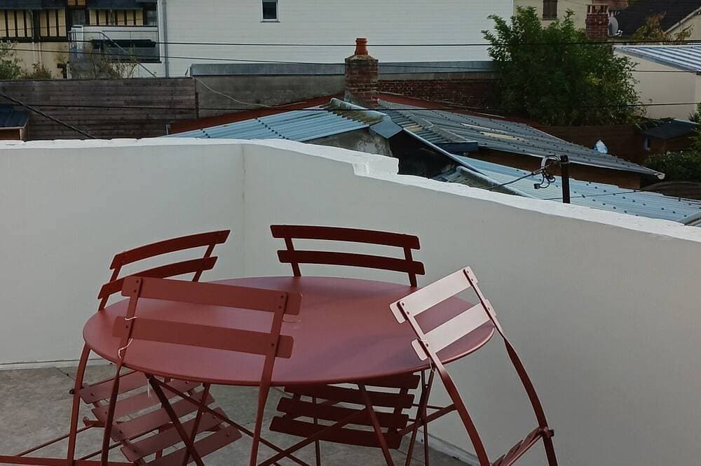 Foto 10 von 10: Appartement Terrasse Proche Plage et Hippodrome de Clairefontaine