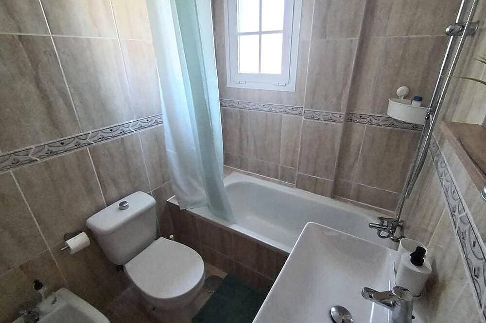 Foto 12 von 30: Chalet Ocean – Ocean View, Pool, and Direct Ocean Access