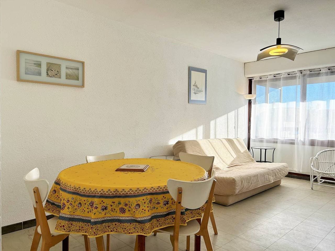 Foto 3 von 15: Gemütliche 2-Zimmer-Wohnung mit Terrasse, Parkplatz und nahe Strand in Bormes-les-Mimosas