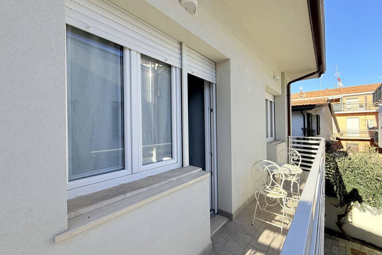 Foto 8 von 27: Ferienwohnung für 7 Personen mit Balkon/Terrasse