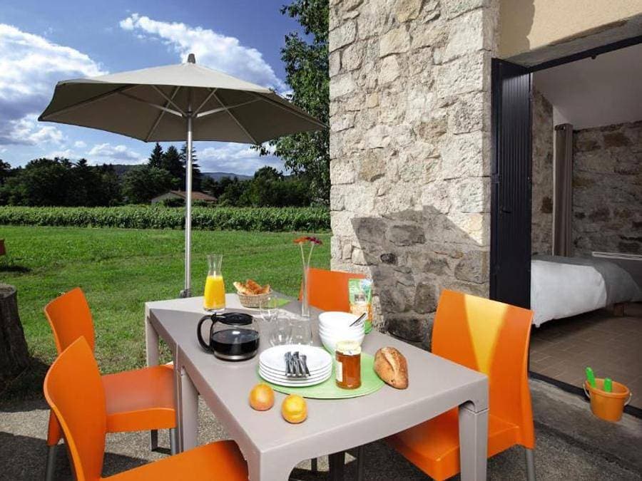 Foto 3 von 31: Domaine des Vans - Ferienhaus 2 personen - Ferienhaus für 2 Personen