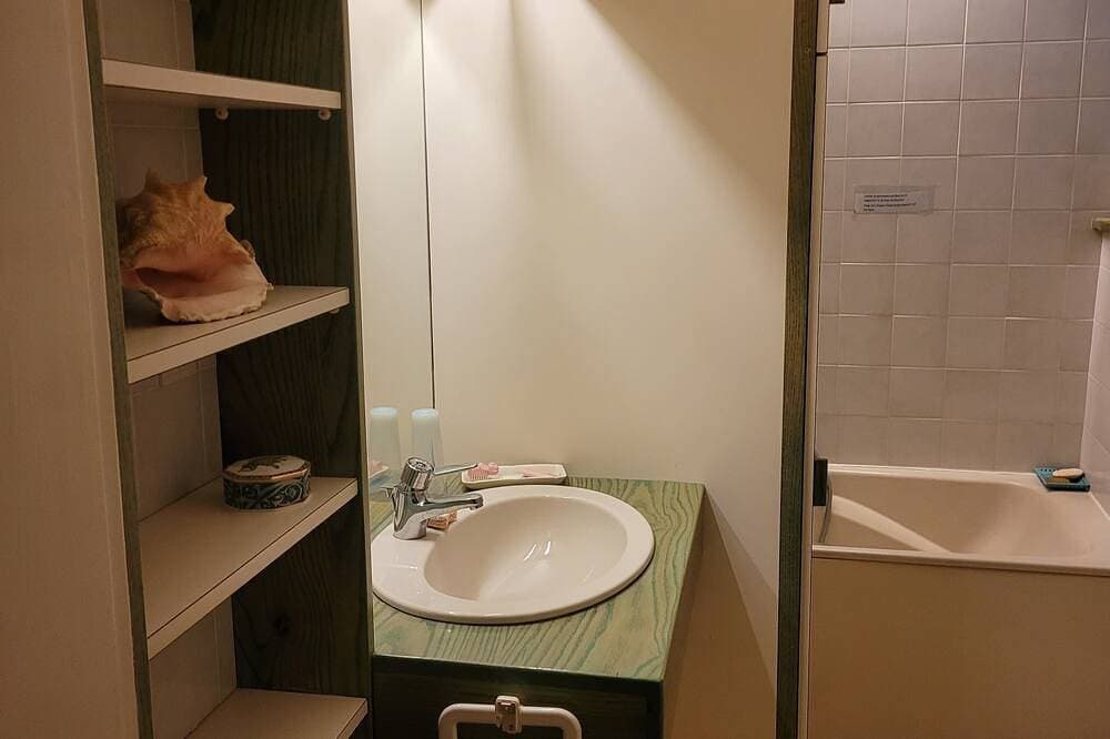 Foto 10 von 30: Großes charmantes Haus, 400m2, ruhig, herrliche Aussicht, Tennis, in der Nähe von Limoges