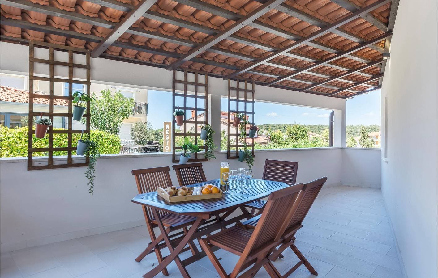 Foto 6 von 35: Charmantes Apartment mit Terrasse, WLAN und Parkplatz in der Nähe des Strandes Havajka