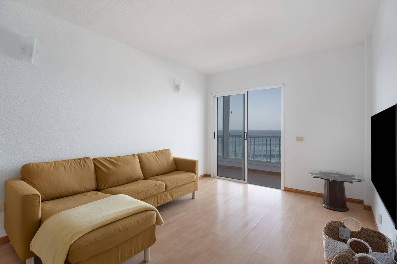 Foto 12 von 28: Urlaub 'Bajamar Seaview' mit Meerblick, Gemeinschaftspool und Wi-Fi