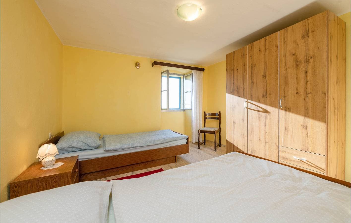 Foto 10 von 18: Reizende Ferienwohnung am Meer mit Terrasse und Annehmlichkeiten, 2 km vom Strand entfernt
