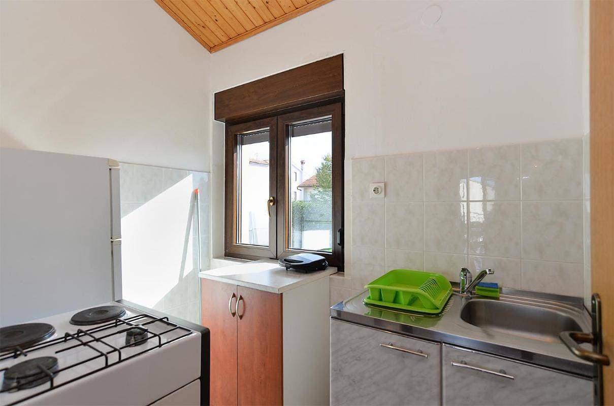 Foto 11 von 27: Geräumige Wohnung in Peroj mit Terrasse