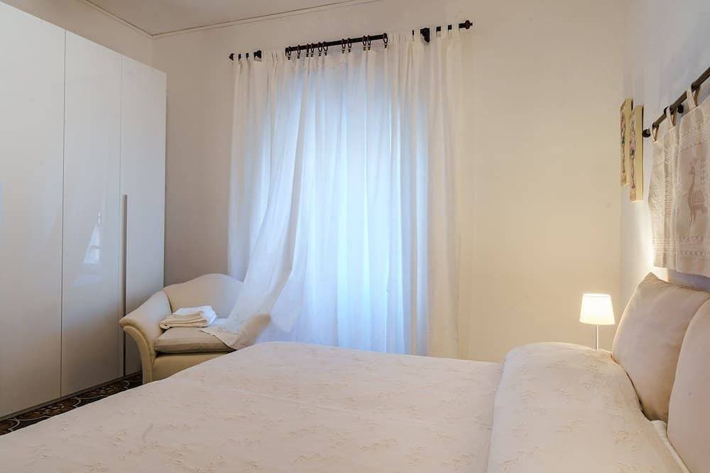 Foto 4 von 30: Ganze Wohnung 75 qm, 3 Schlafzimmer, 2 Bäder, Küche, große Terrasse