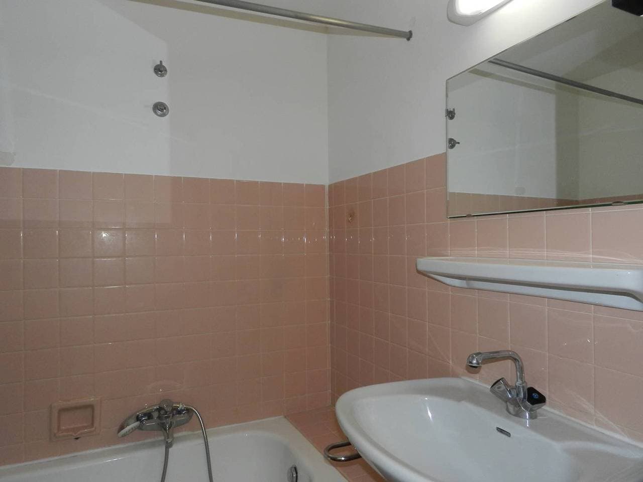 Foto 7 von 23: 2-Zimmer-Wohnung mit Meerblick-Terrasse, Parkplatz in Le Lavandou