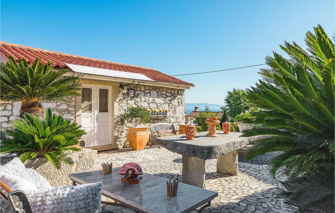 Foto 6 von 25: Gemütliche Ferienwohnung mit Meerblick, Terrasse und Garten – 1,5 km vom Strand entfernt