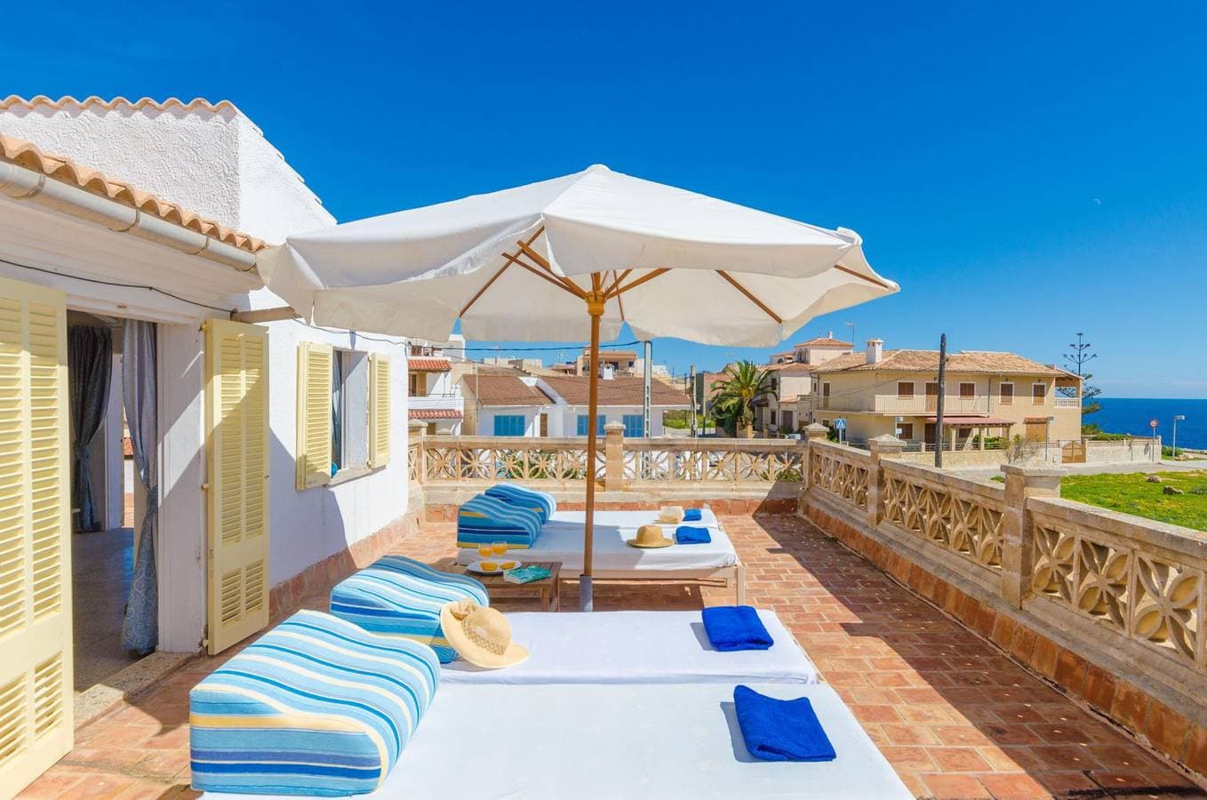 Foto 6 von 63: Can Rosito - Ferienhaus mit Meerblick in Cala Morlanda. WiFi gratis