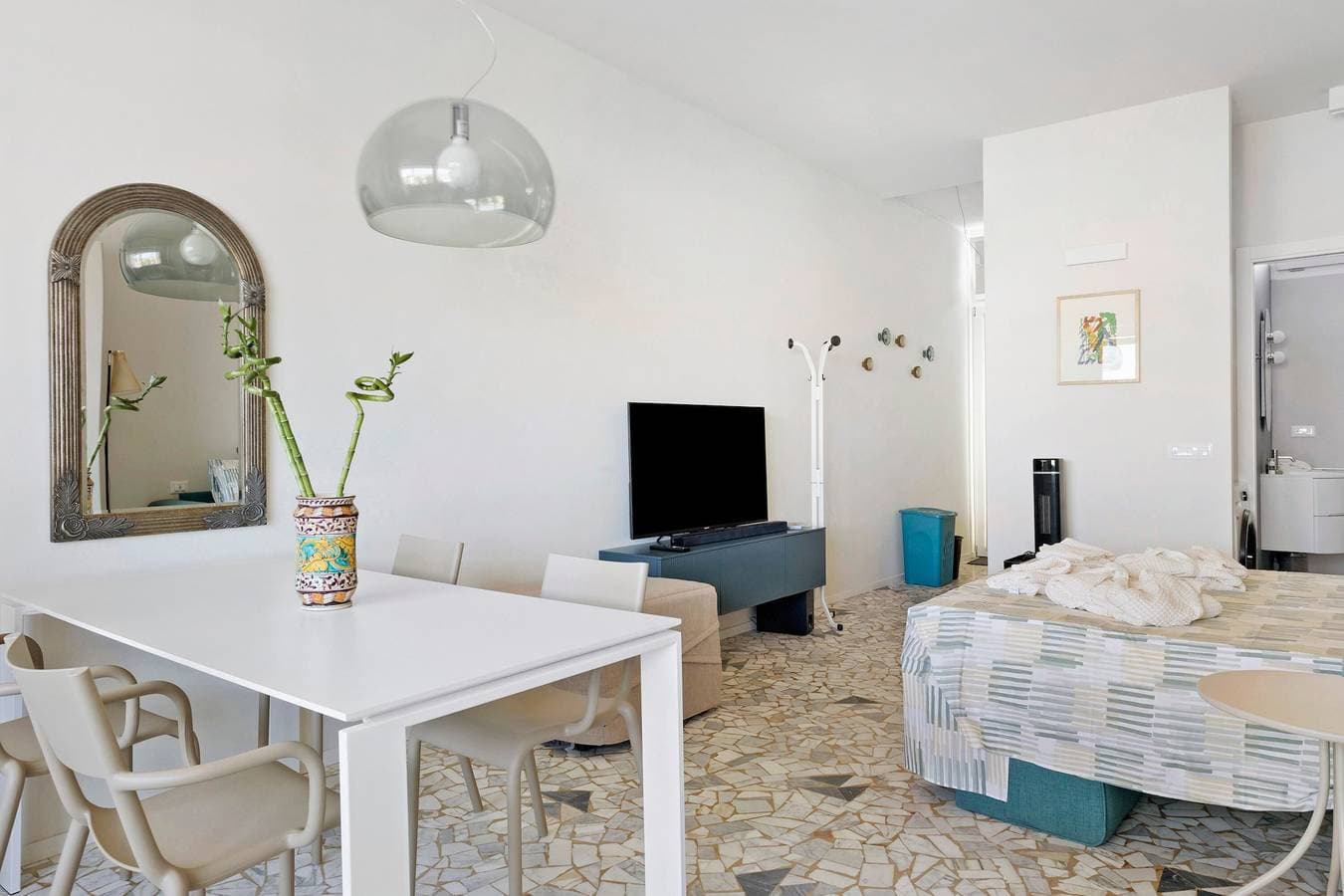 Foto 9 von 23: Appartement 'Duca D'Aosta Suite' mit Meerblick, Gemeinschaftsgarten und Klimaanlage