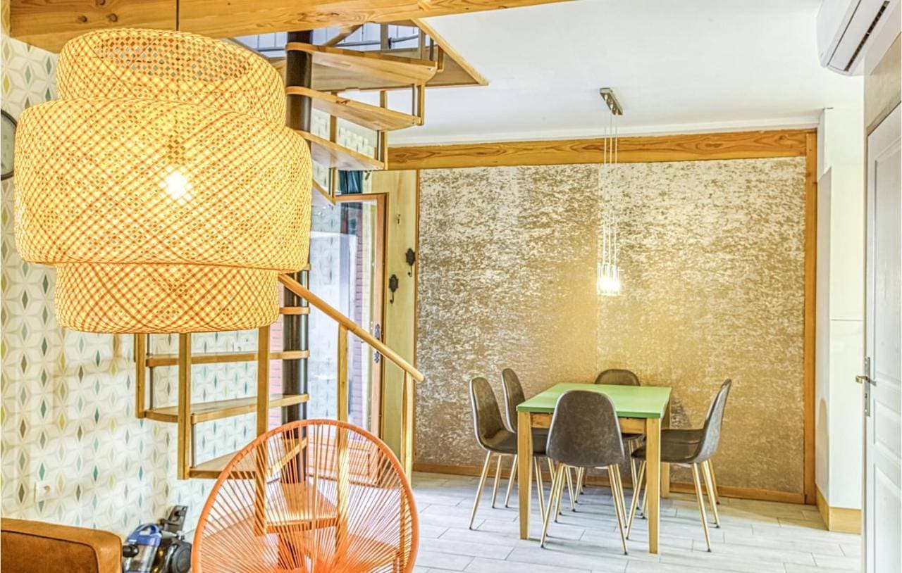 Foto 4 von 18: Three-Bedroom Holiday Home