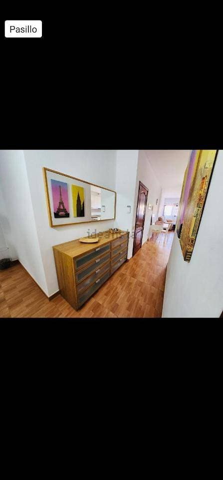 Foto 9 von 17: Three-Bedroom Apartment