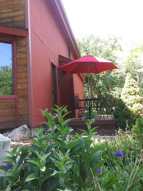 Foto 5 von 50: Die Lodge befindet sich auf dem größten Berg der Welt.