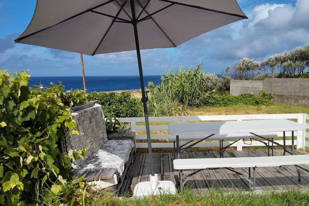 Casa dos Fenais - Espaço Calmo com Vista Para o mar 1