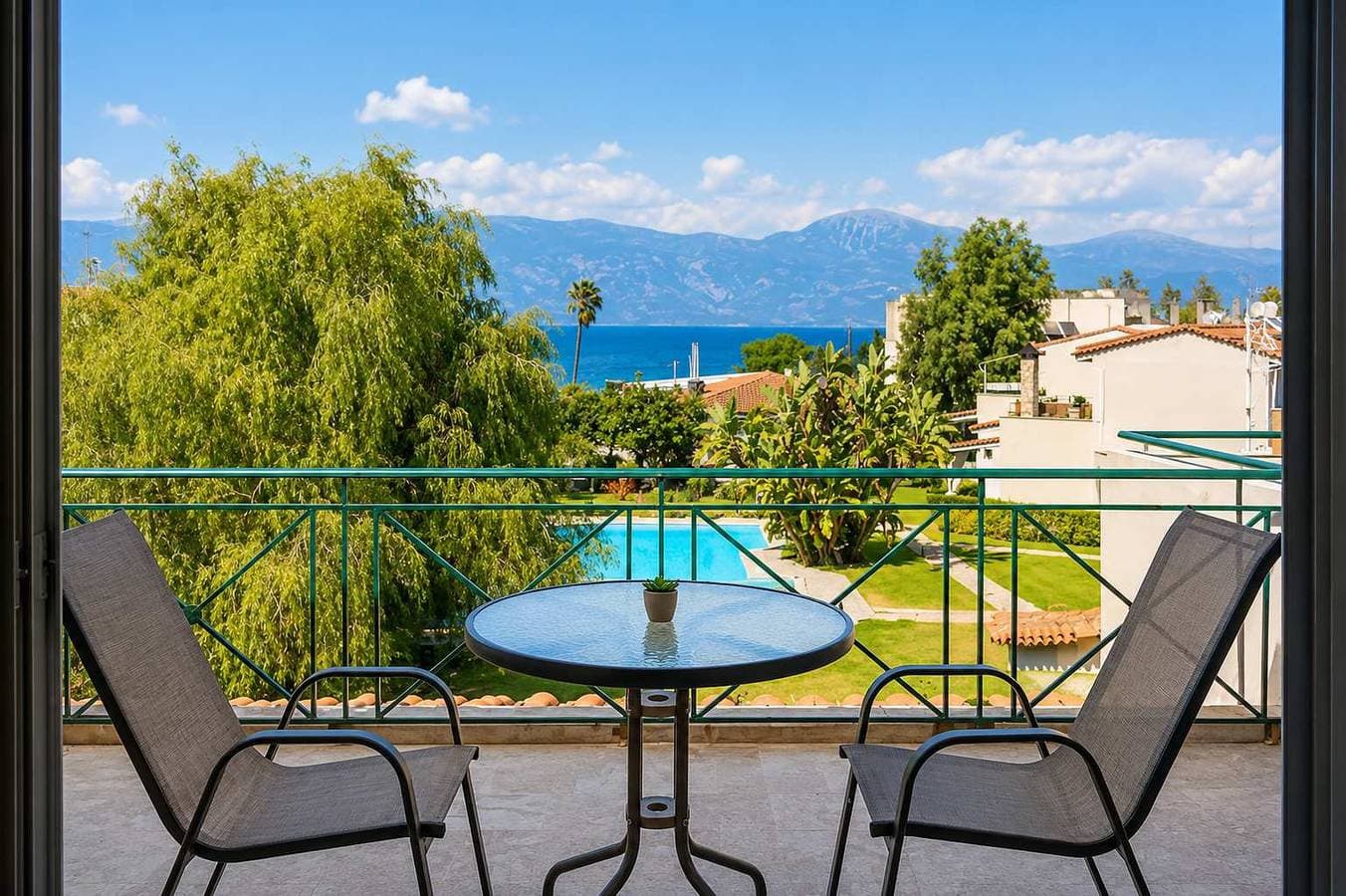 Foto 6 von 31: Ferienwohnung für 4 Personen mit Garten