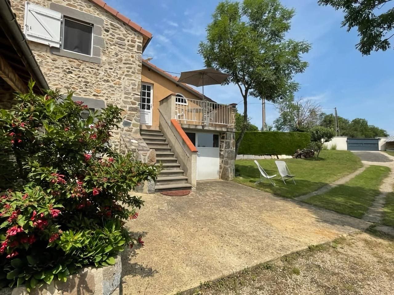 Foto 13 von 60: Ferienhaus in Saint-Beauzire in der Nähe von Schloss Pauillac