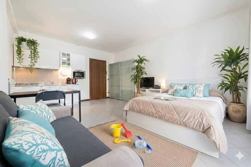 Foto 6 von 21: Studio mit Klimaanlage und Balkon