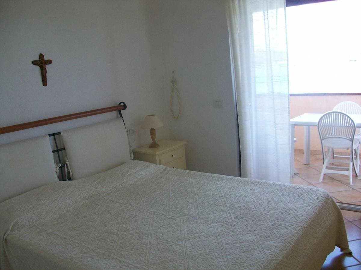 Foto 2 von 18: Two-Room Apartment