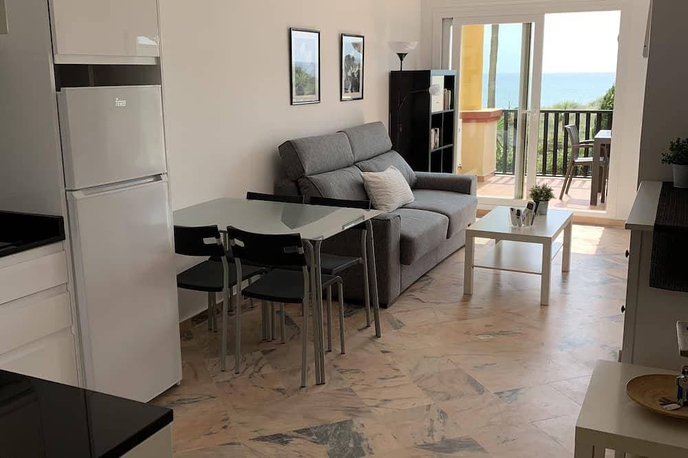 Foto 13 von 16: Apartment 817 on the beachfront with sea views