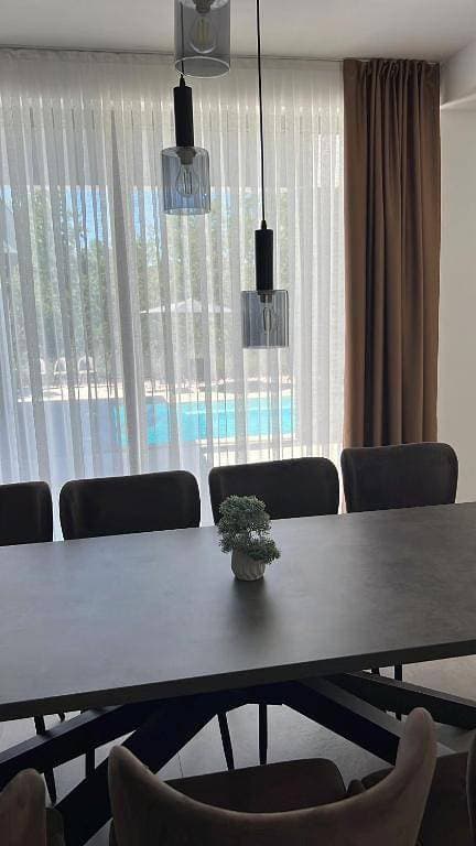 Foto 11 von 37: Luxury Villa Grey