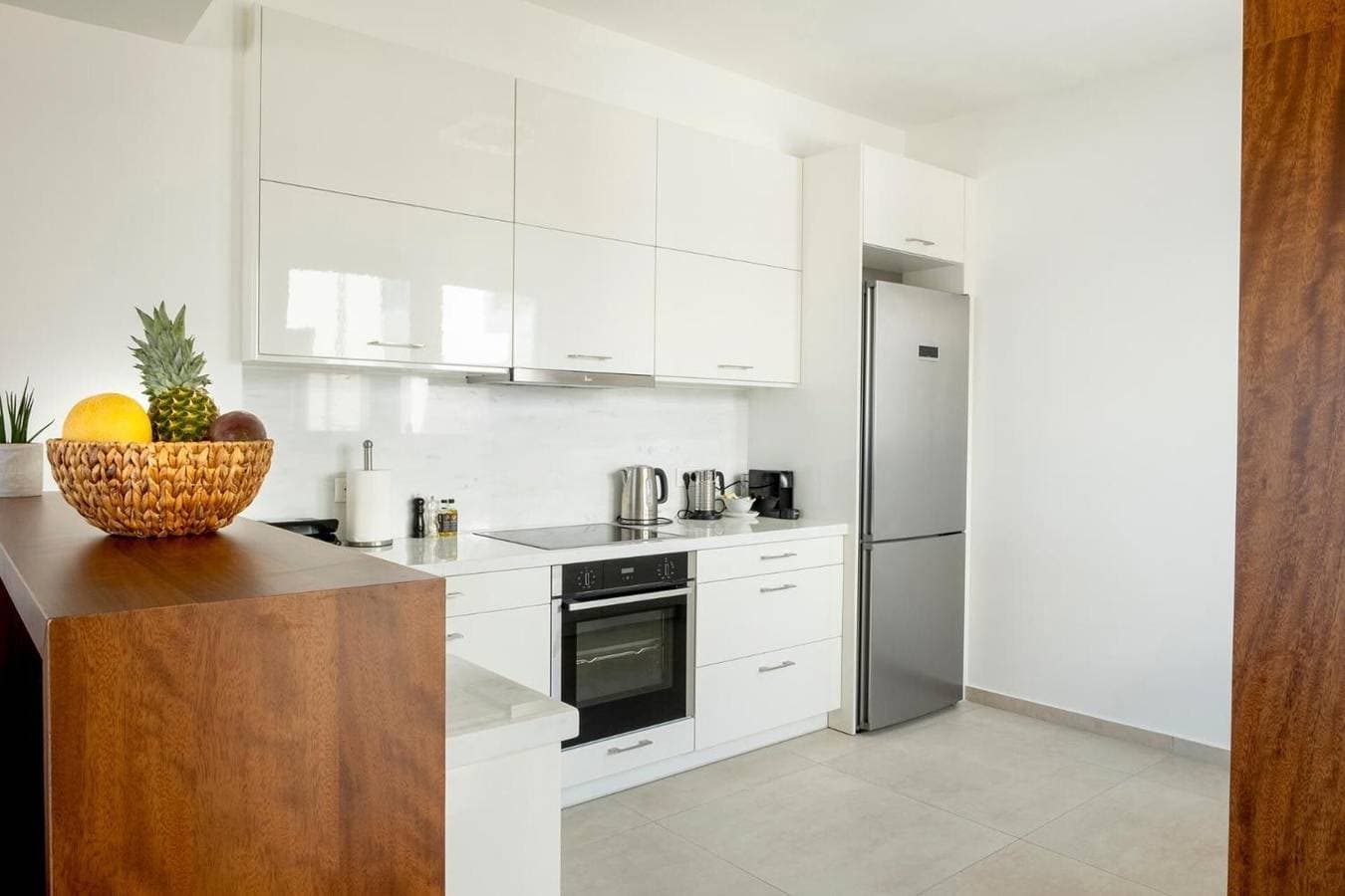 Foto 13 von 44: Apartment mit Seeblick, Whirlpool, Meerblick, WLAN und Klimaanlage
