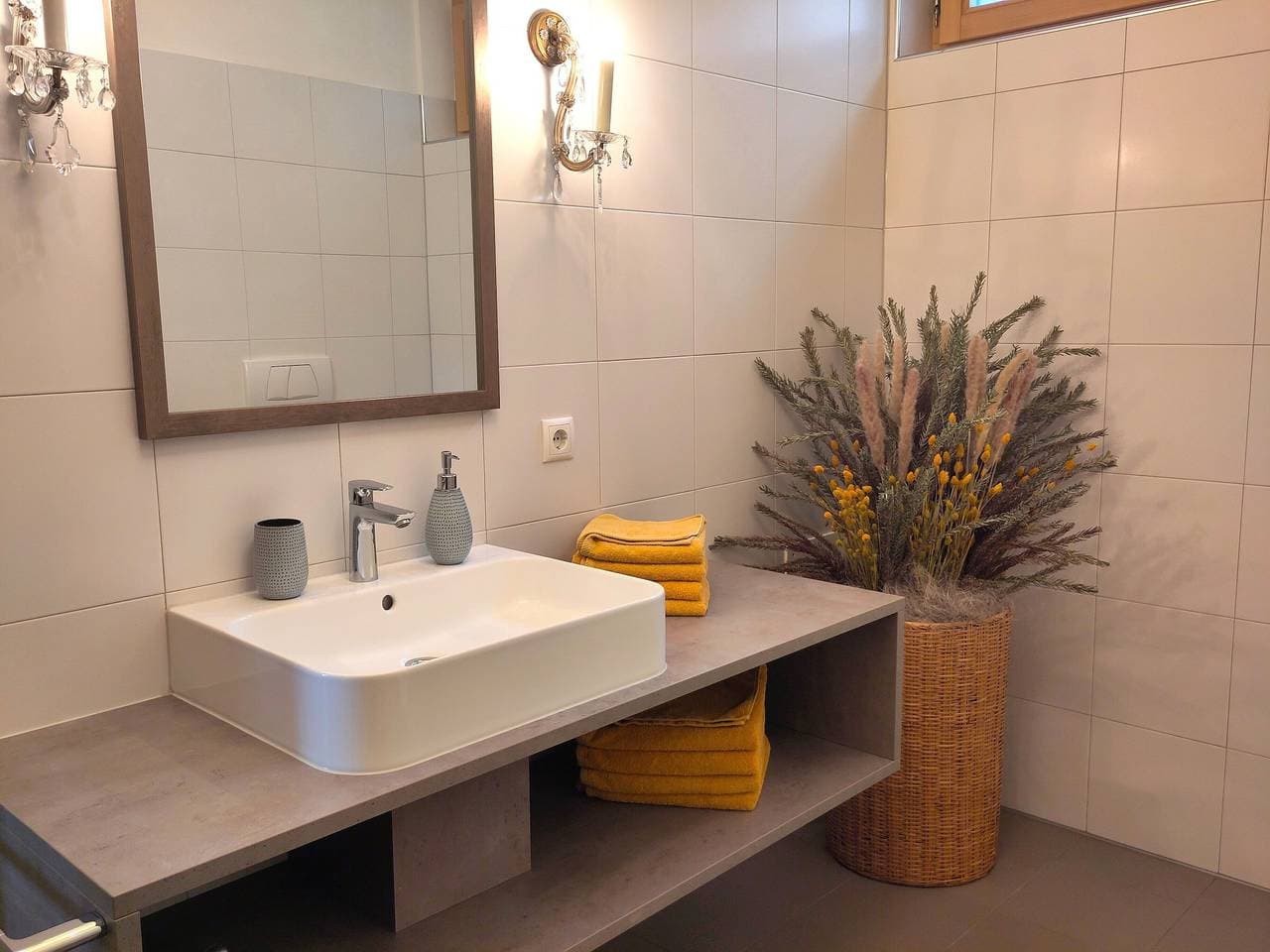 Foto 9 von 23: Ferienwohnung Matthäus mit Bergblick, WLAN, Garten und Terrasse