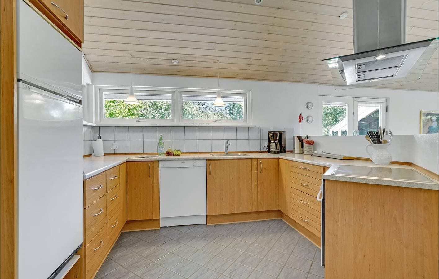 Foto 6 von 33: Ferienhaus für 6 Personen mit Terrasse