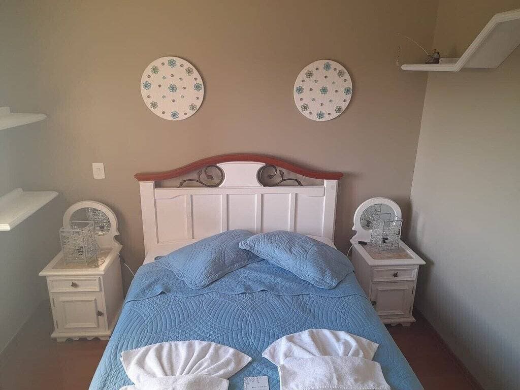 Foto 8 von 22: Apartment with heating and heated pool near the city center!