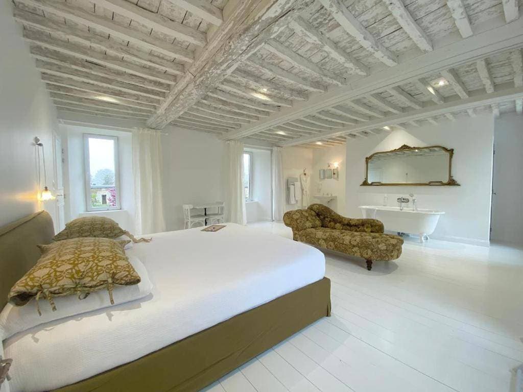 Foto 7 von 12: Deluxe Queen Suite
