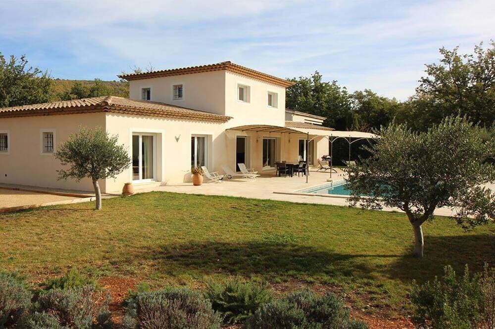 Foto 13 von 28: Provenzalische Villa mit Pool