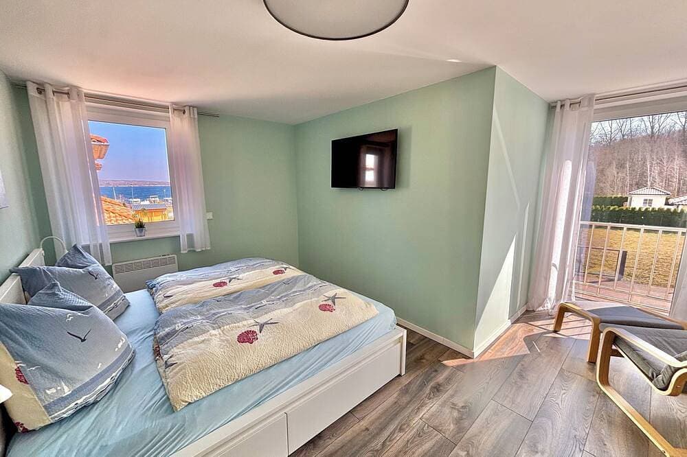 Foto 2 von 12: Ferienwohnung im Ferienhaus \"Seestern\" Marina Mücheln am Geiseltalsee