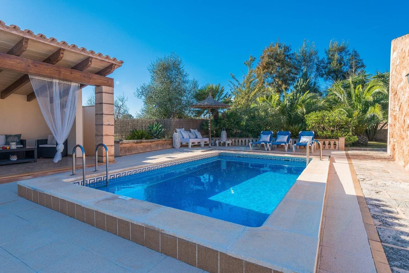 Foto 7 von 45: Hórreo  - Ferienhaus mit privaten Pool in Campos. WiFi gratis