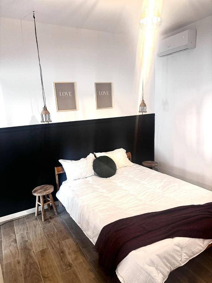 Foto 5 von 11: One-Bedroom Apartment