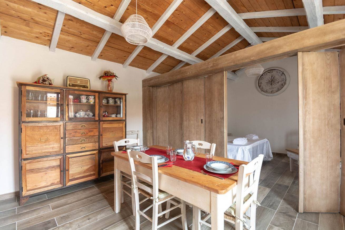 Foto 5 von 26: Villa Jumpadu komplett von der Natur umgeben