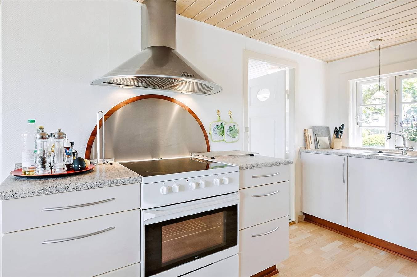 Foto 10 von 24: Awesome home in Humble w/ WiFi and 3 Bedrooms