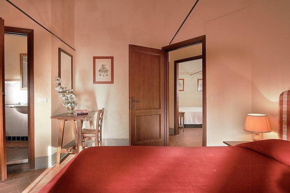 Foto 4 von 26: Casa Ramisia A: A characteristic and welcoming two-story apartment surrounded by a wonderful park, with Free Wi-Fi.