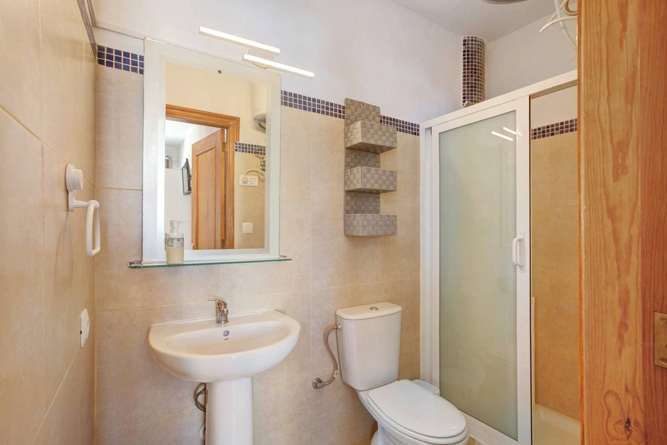 Foto 8 von 23: Ferienstudio 'Estudio 4 Costa Adeje' mit Meerblick, Gemeinschaftspool und WLAN