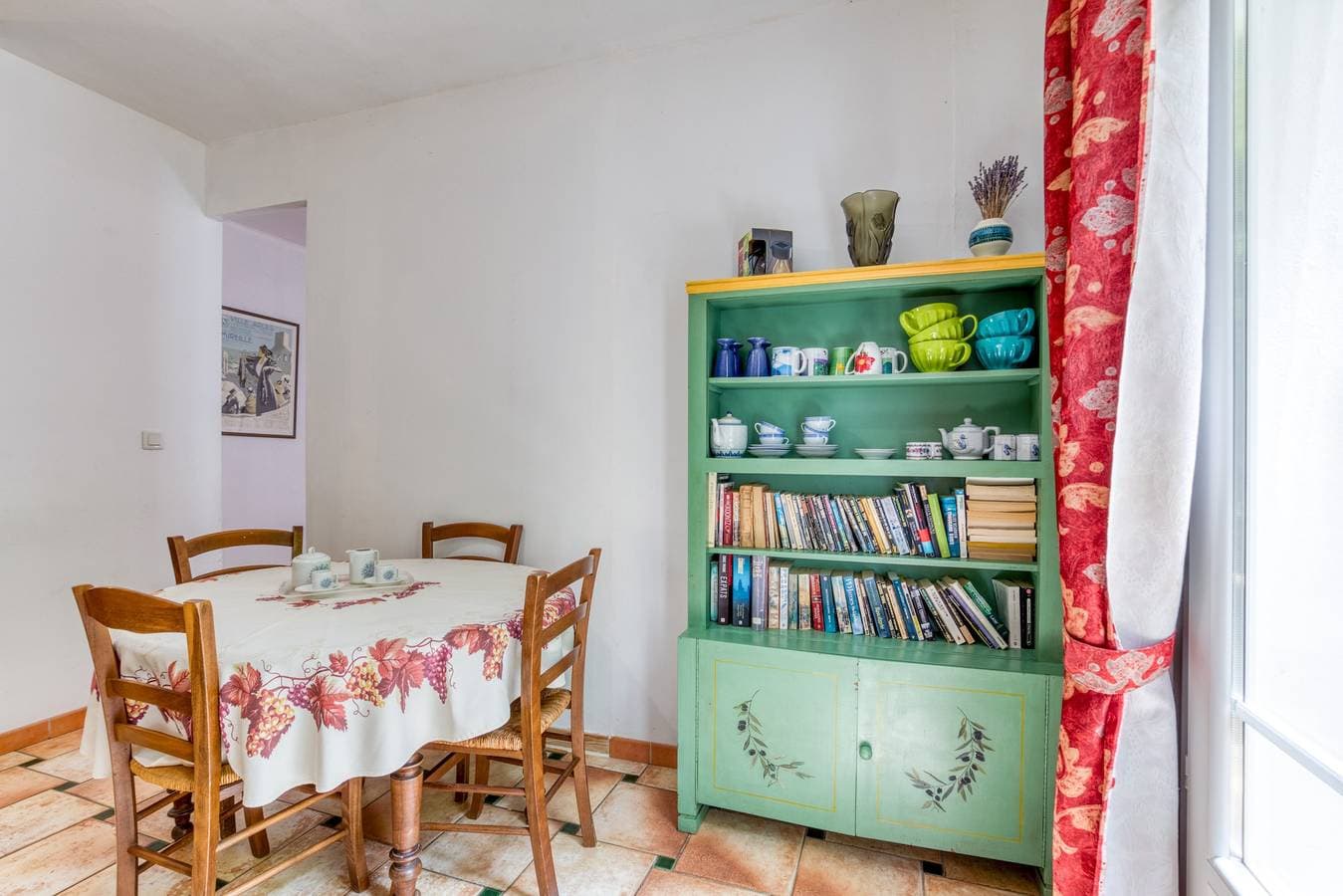Foto 6 von 25: Ferienhaus 'Réattu' mit Gemeinschaftspool, WLAN und Klimaanlage