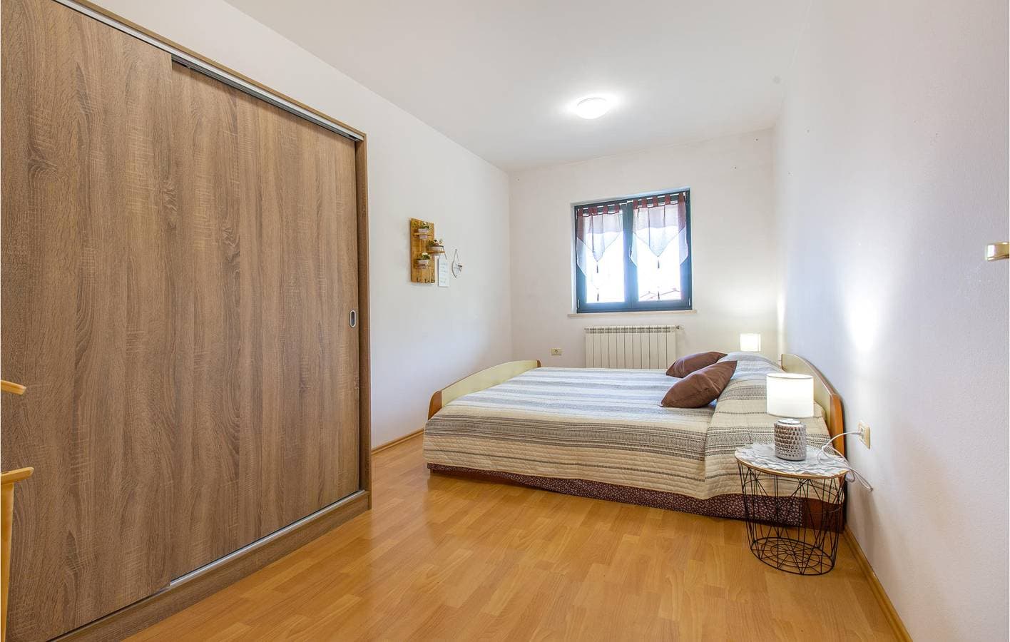 Foto 8 von 13: Ferienwohnung für 4 Personen mit Terrasse