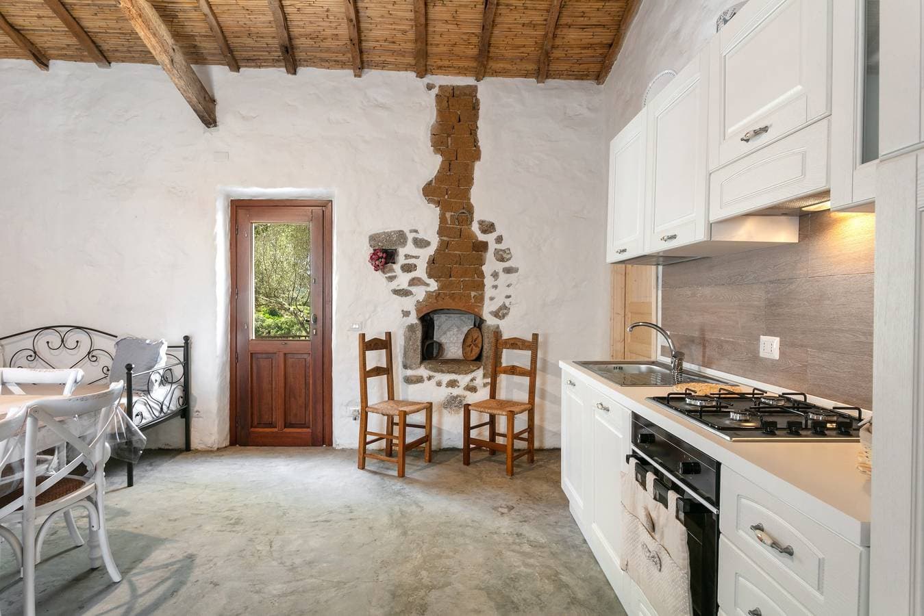 Foto 5 von 28: Ferienhaus 'Stazzu Saiacciu' mit Terrasse