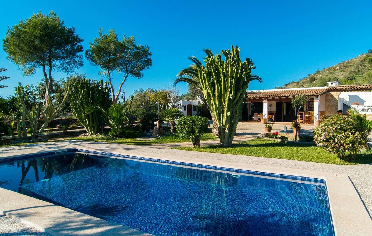 Apartment mit Meerblick, Terrasse und Pool in Artà 1