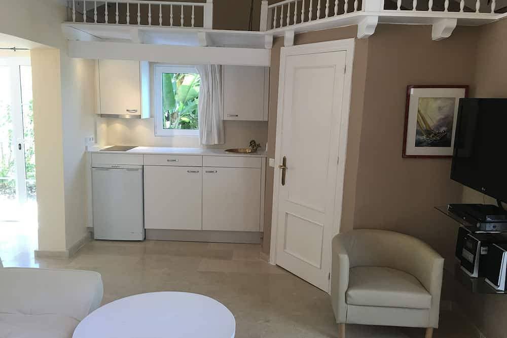 Foto 11 von 28: Charmantes La Casita 2/3 pax Cottage mit privatem Garten und Pool