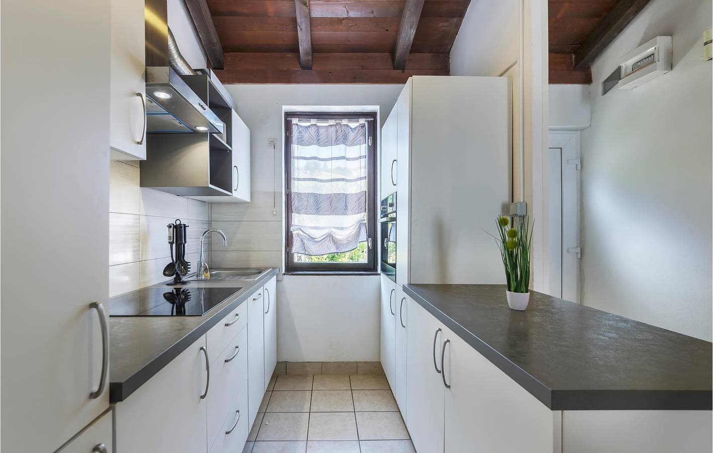 Foto 8 von 30: Gemütliche Ferienwohnung mit Terrasse in der Nähe eines FKK-Strandes – Parkplatz und WLAN inklusive