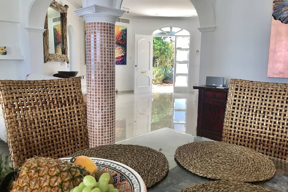 Foto 12 von 30: Super Meerblick *****1. Meereslinie Villa*privat*großer Pool*toller Garten*WIFI