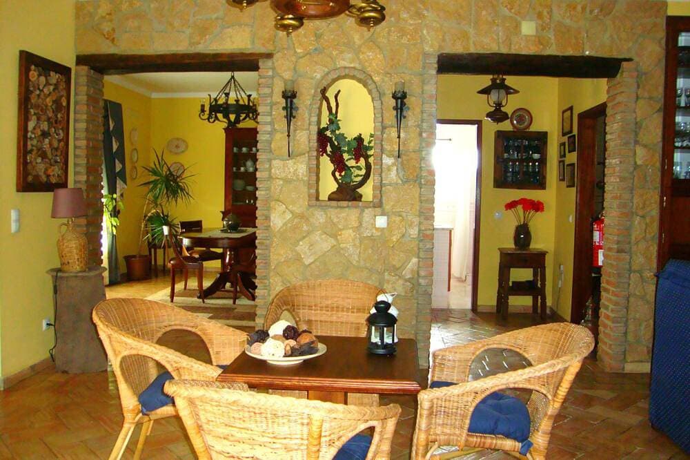 Foto 12 von 30: Quinta dos Migueis - Landhaus, privater Pool und in der Nähe von Stränden und Golf