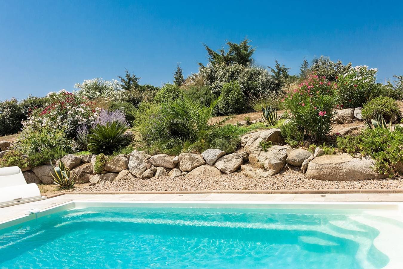 Foto 3 von 25: Villa "Les Oliviers“ mit Pool – in der Nähe der Strände in Südkorsika