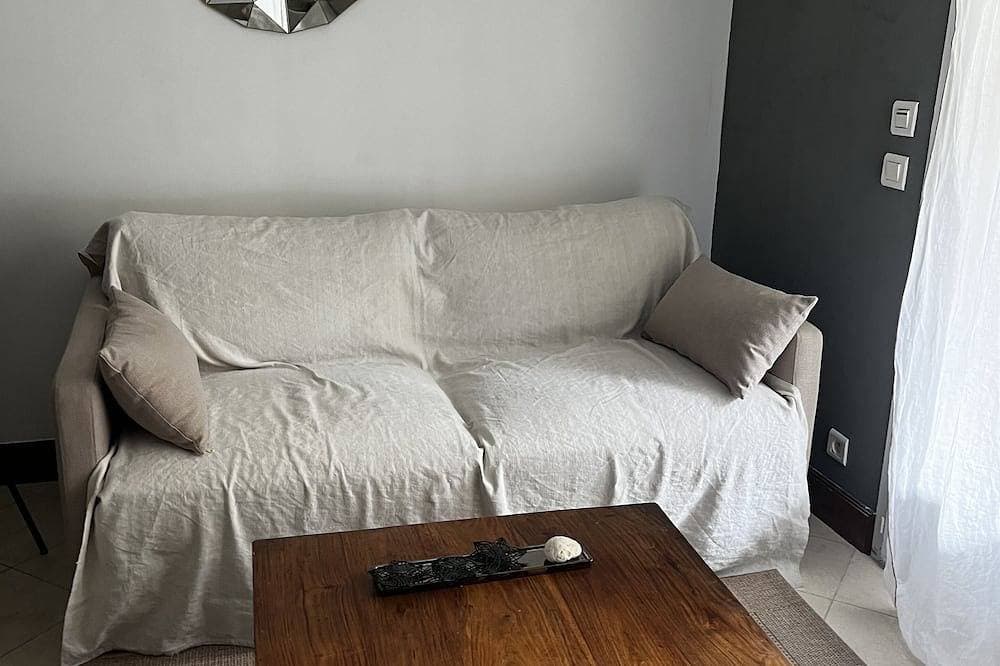 Foto 7 von 12: Apartment near center 5 min walk and 5 min drive to beaches